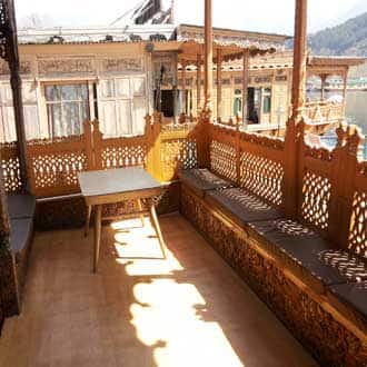 New Lex Crown Houseboat, Srinagar 4